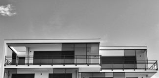 Best Ideas to Cope With a Flat Roof on Your New House