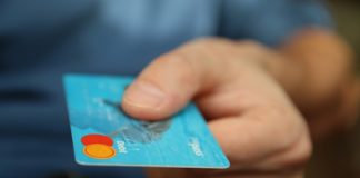 Benefits of having a credit card from a reputed bank