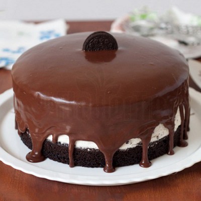 Chocolate and Oreo Cake