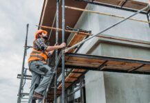 Benefits of Hiring Professional Scaffold Services