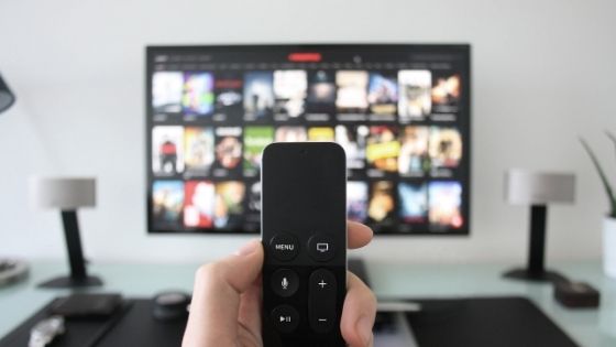 Internet Ready TV or Smart TV - Which is Better?