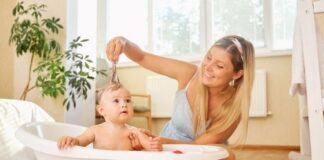 Organic Baby Bath Products - Consider the Safety of Your Baby