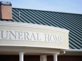 Factors to Keep in Mind When Choosing a Funeral Home