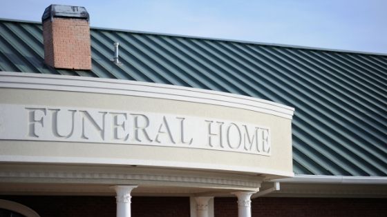 Factors to Keep in Mind When Choosing a Funeral Home