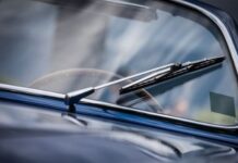 How Can Car Owners Determine When they Need to Replace their Windscreens