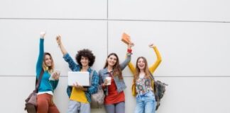 What to Look at While Applying for Film School in Canada