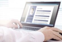 Writing an Effective Resume - The Importance of Listing Your Achievements