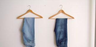 Ten Tips for Buying Men's Jeans
