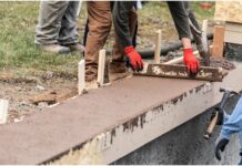 8 Solutions on How to Level a Pool in San Antonio, TX