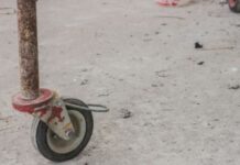 When to Replace the Wheels on Scaffolding