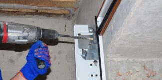 Simple Garage Door Repair Tips To Help You Save Money by Experts in Garage Door Repairing Company in Adelaide