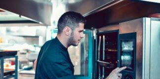 Choosing the Right Combi Oven for Your Commercial Kitchen