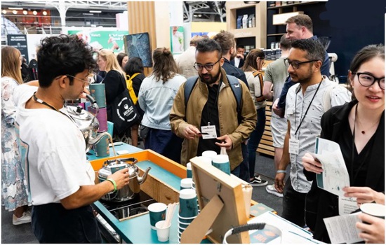 how to create an engaging trade show booth experience