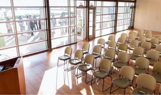 the advantages of hiring event furniture
