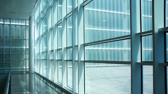 weather-resistant glass the perfect choice for commercial buildings