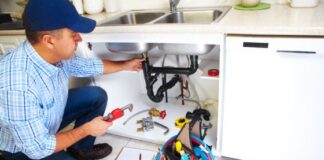 why you need to choose a reliable and good plumber for service