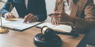 choosing the right law firm a comprehensive guide