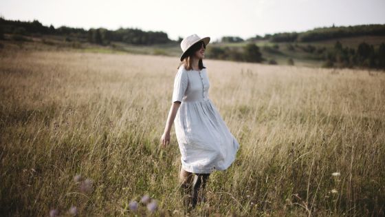 how do pure linen dresses complement various body types